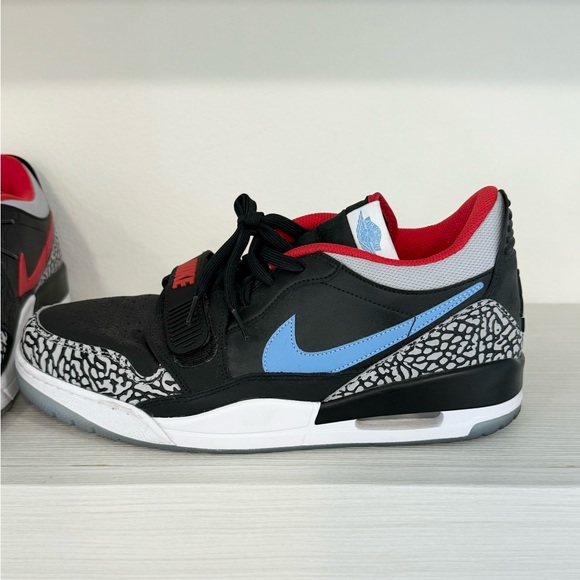 Jordan Legacy 312 Low Size 12 (US) - Picture 2 of 5